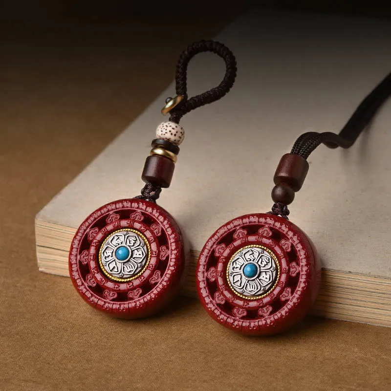 Collier pendentif rotatif en Buddha Stones Cinabre Om Mani Padme Hum Blessing