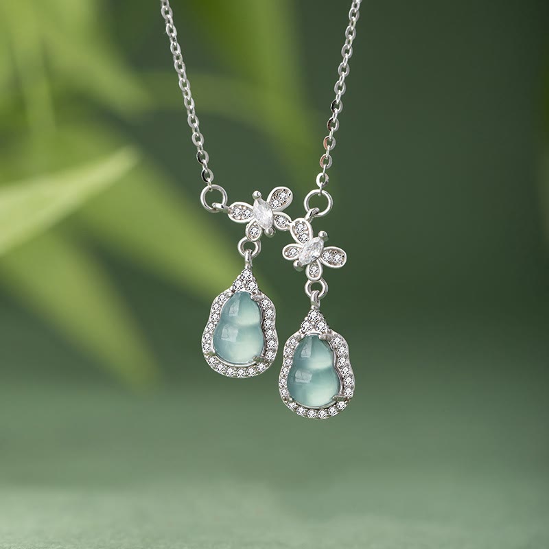 Buddha Stones Argent Sterling 925 Collier de Jade Vert Double Gourde Pendentif Papillon Chance