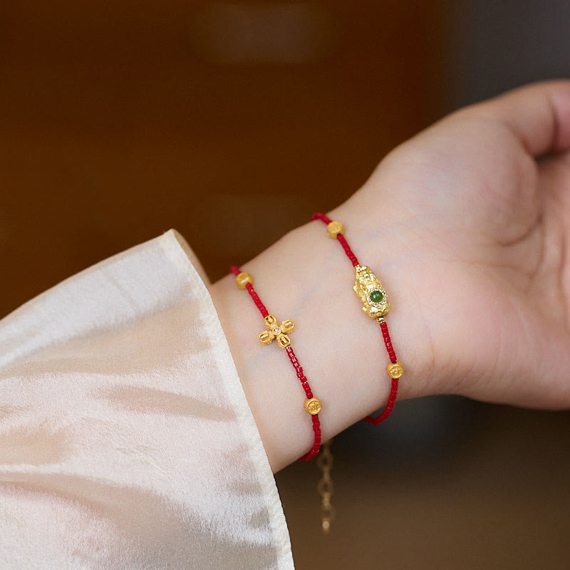 Bracelet en argent sterling 925 plaqué or 24 Buddha Stones avec perles de verre Liuli PiXiu et trèfle à quatre feuilles pour la joie et le bonheur