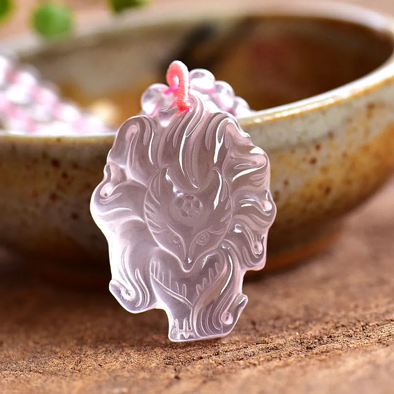 Collier pendentif renard à neuf queues en cristal rose naturel Buddha Stones