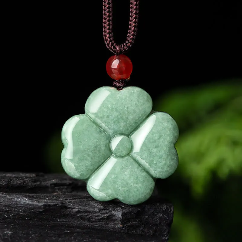 Collier pendentif trèfle à quatre feuilles en jade naturel porte - bonheur et prospérité