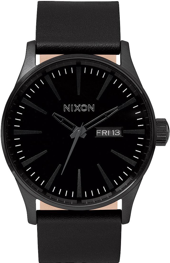 Nixon Sentry Leather A105-001 Montre-Bracelet pour hommes Point Culminant de Design