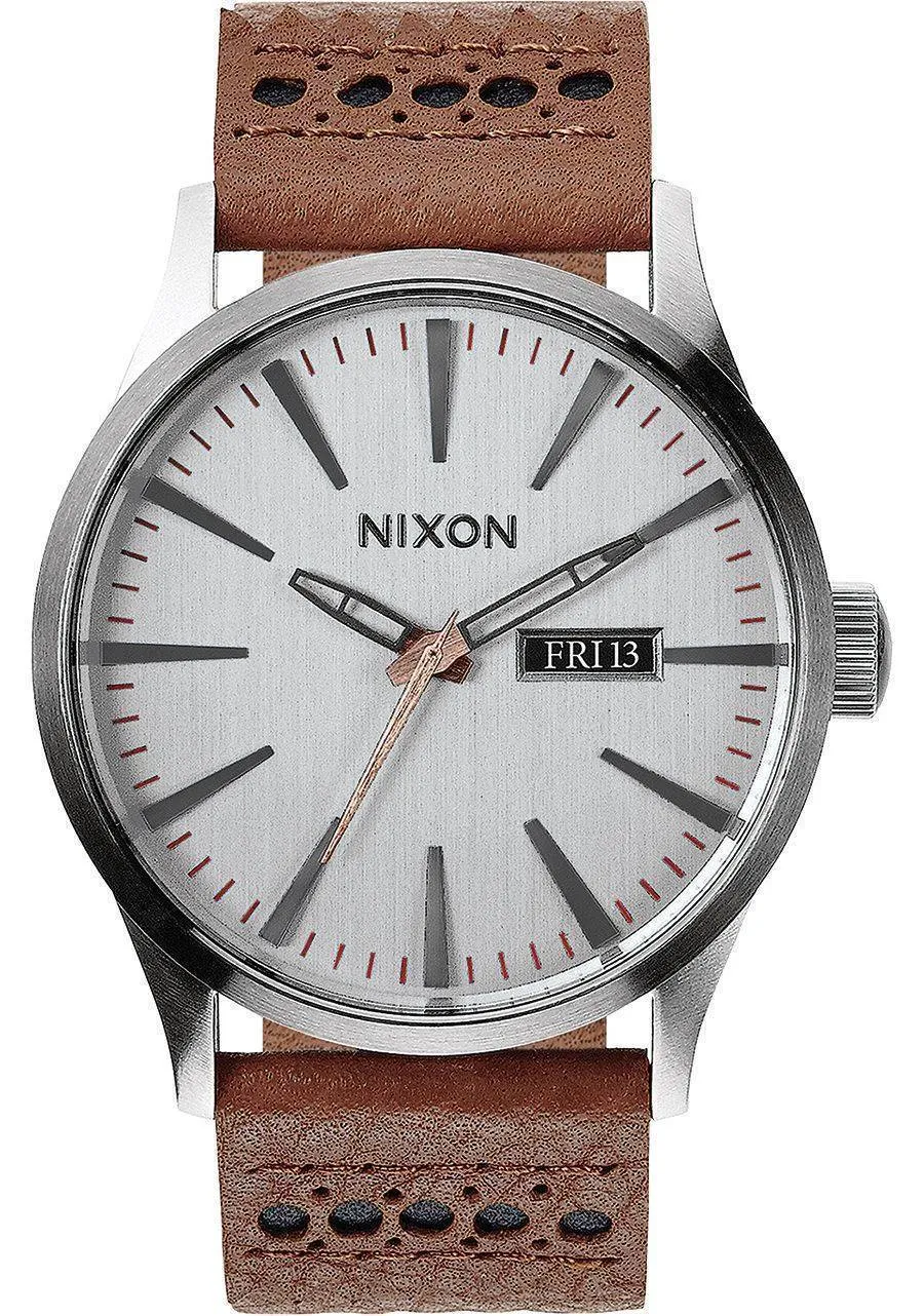 Montre Nixon Quartz Sentry Leather cadran argenté A105-1752-00 homme