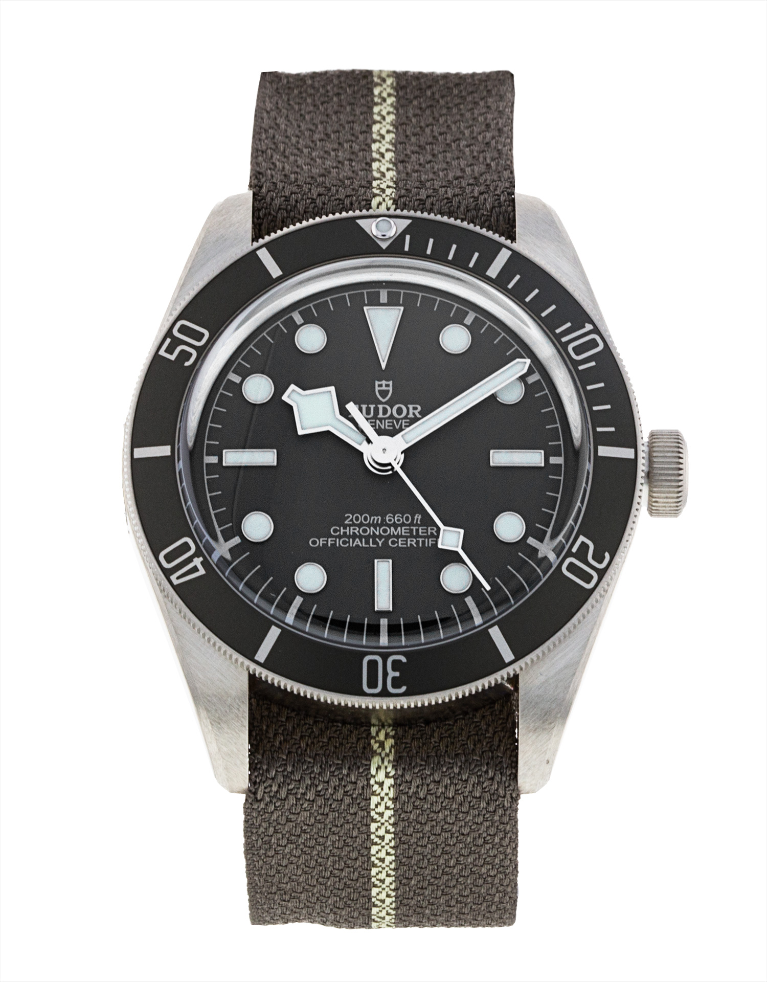 Tudor Black Bay 58 - cadran Gris et un bracelet e Tissu