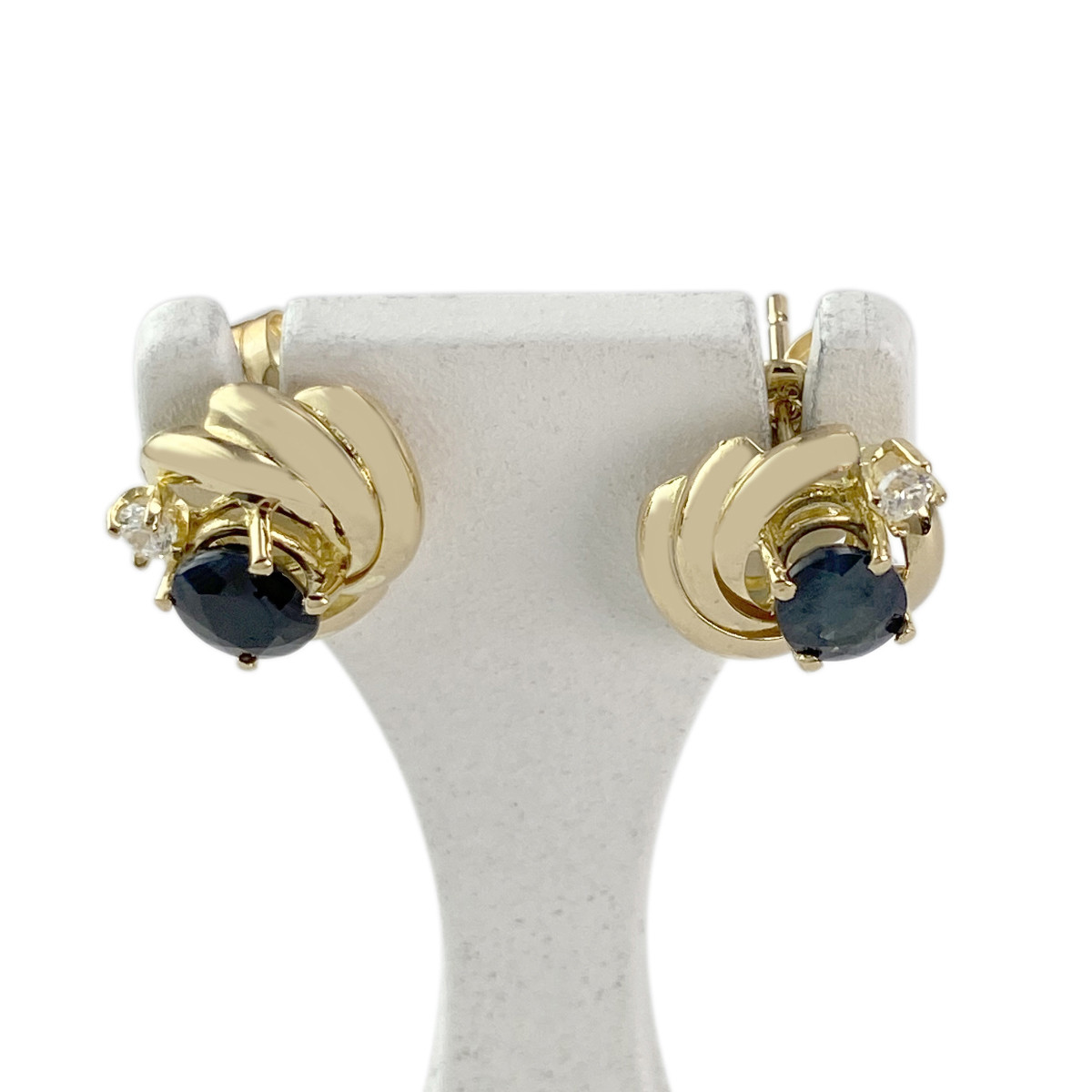 Boucles d'oreilles clous d'occasion or 750 jaune saphirs zirconias