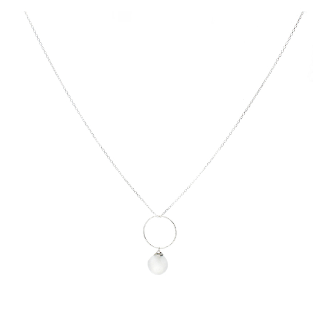 COLLIER CHAÎNE ANNEAU CISELÉ ET PIERRE OPALINE